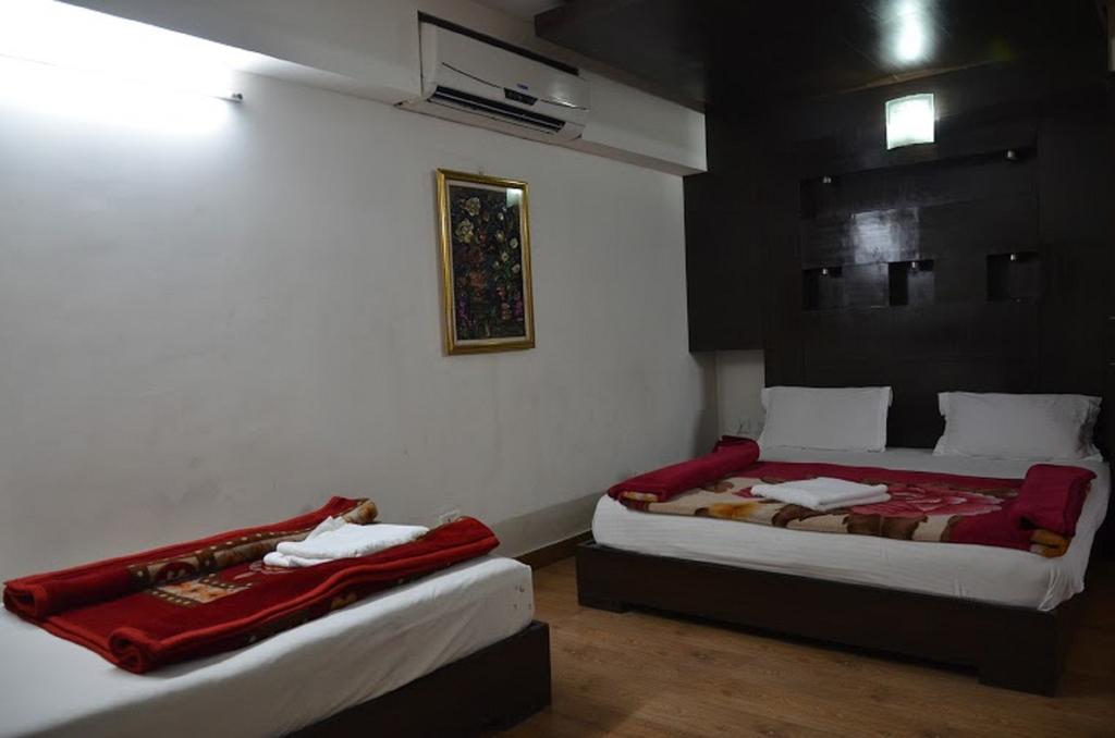 Hotel Durga International Neu-Delhi Zimmer foto